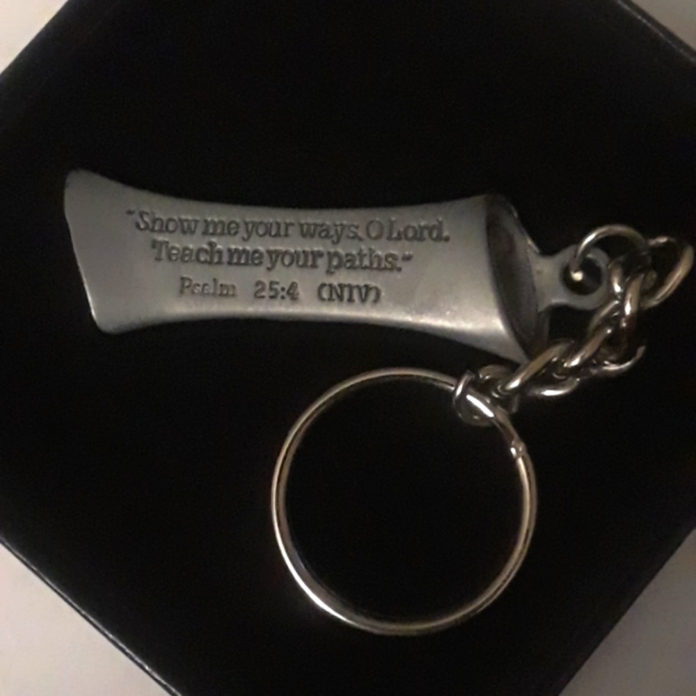 Class of 2017 keychain - Picture 2 of 4